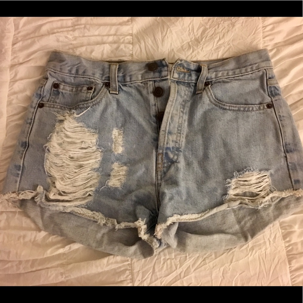 Brandy Melville Distressed High waisted Shorts